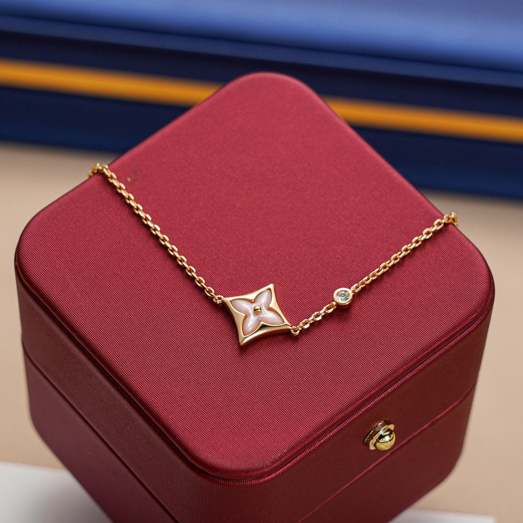 LOUIS VUITTON STAR 1 DIAMOND PINK GOLD BRACELET