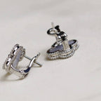 VCA CLOVER MEDIUM 1 MOTIFS WHITE MOP EARRINGS SILVER
