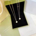 VCA CLOVER MINI 9.5MM WHITE MOTHER-OF-PEARL NECKLACE