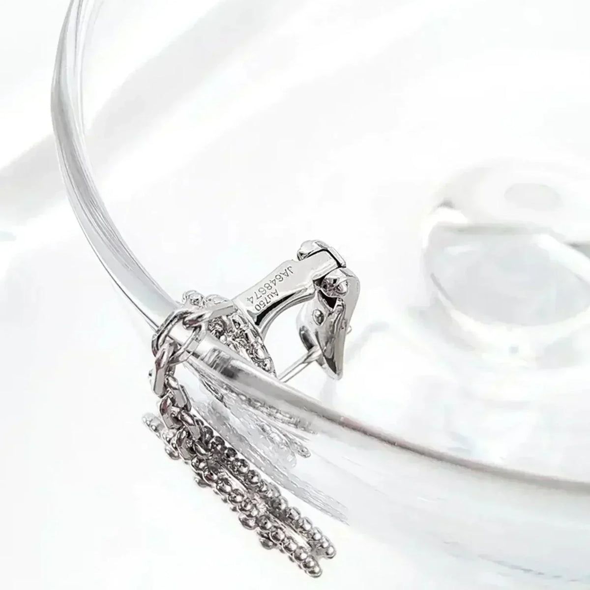 VCA CLOVER 2 MOTIFS DIAMOND ONYX EARRINGS SILVER