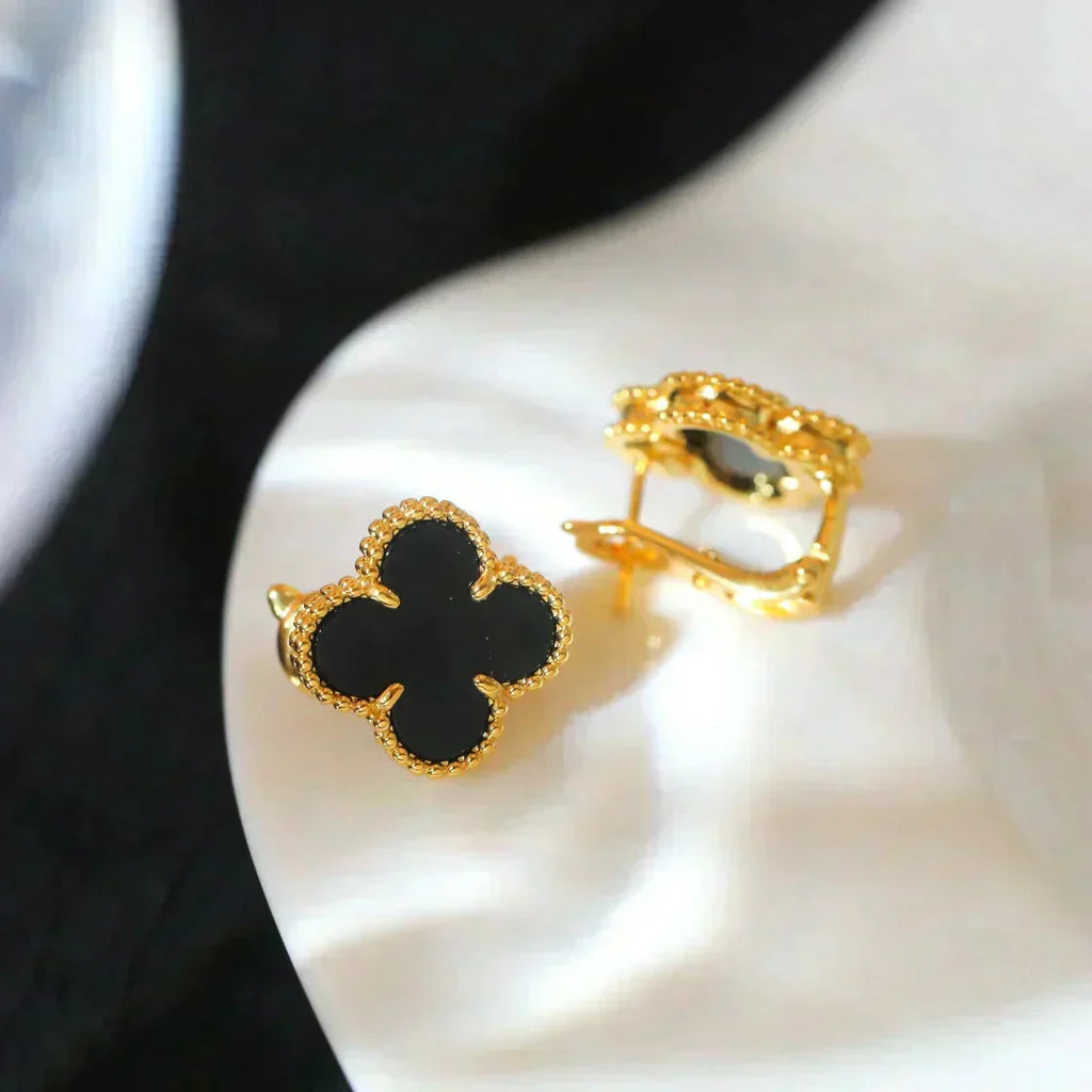 VCA CLOVER MEDIUM 1 MOTIFS ONYX STUD EARRINGS