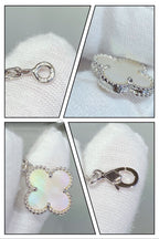 VCA CLOVER 5 MOTIF WHITE MOP SILVER BRACELET