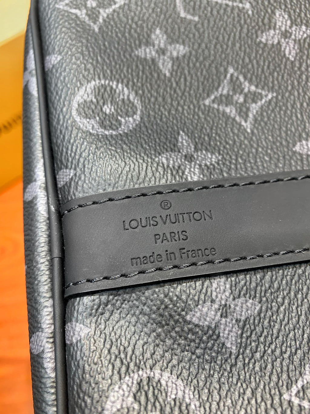 louis-vuitton-lv-keepall-travel-bag-multi-sizes Handle