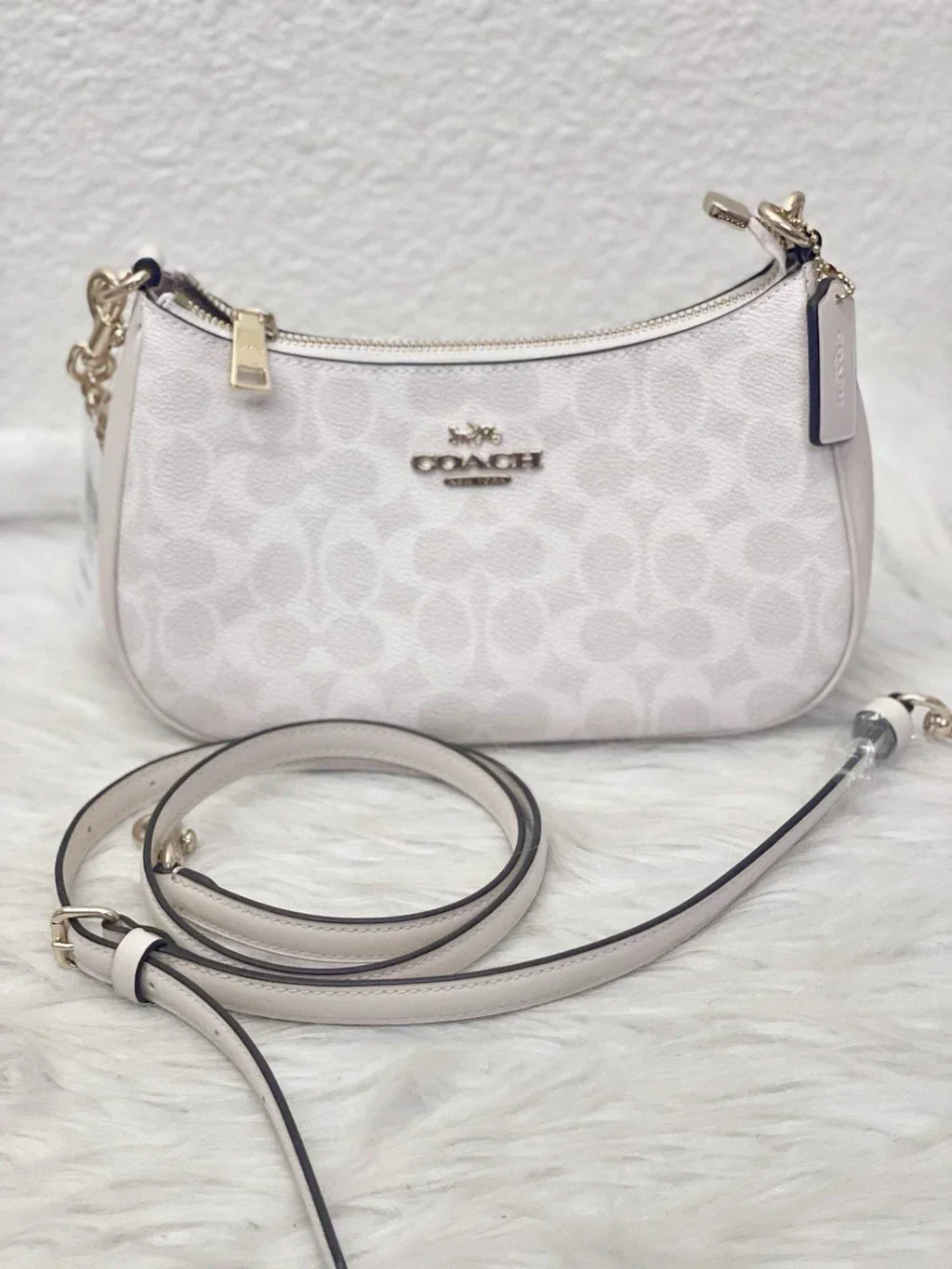 coach-women-s-teri-shoulder-bag-signature-canvas Shoulder