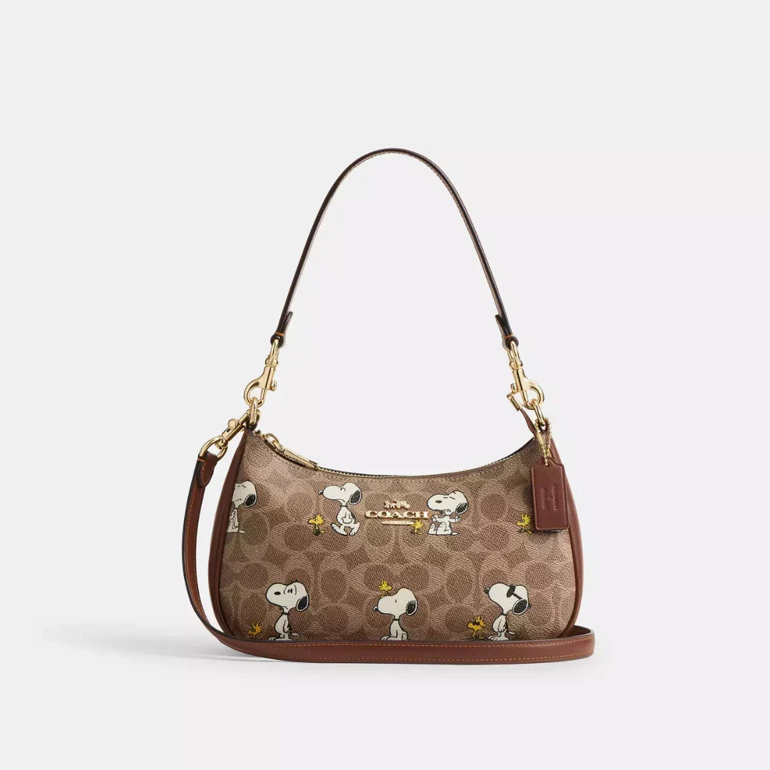 peanuts-teri-snoopy-shoulder-bag Shoulder