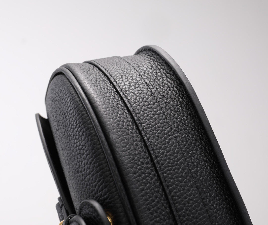 dior-medium-bobby-bag-black-m9319-size-22x6x17-cm Crossbody