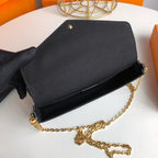 louis-vuitton-felicie-pochette-black Handle