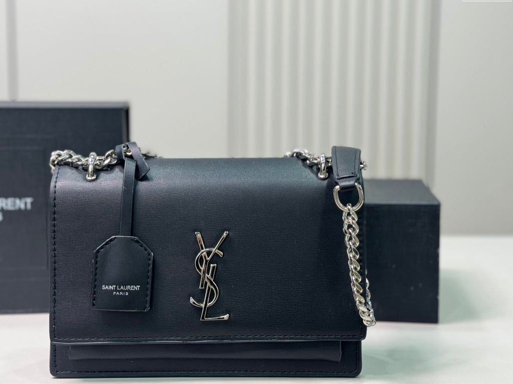 saint-laurent-sunset-medium-monogram-ysl-crossbody-bag Crossbody