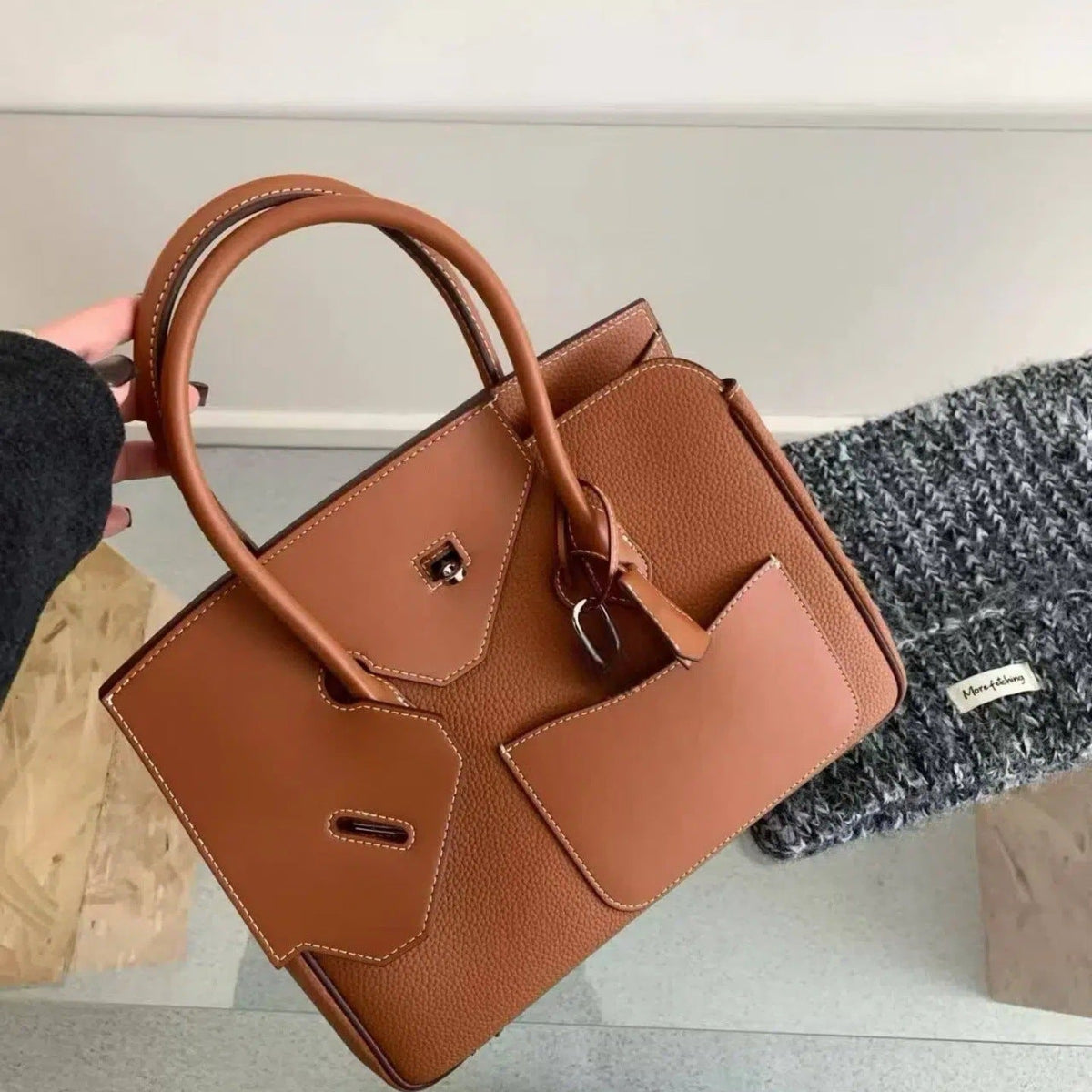 limited-edition-hermes-birkin-desordre Handle