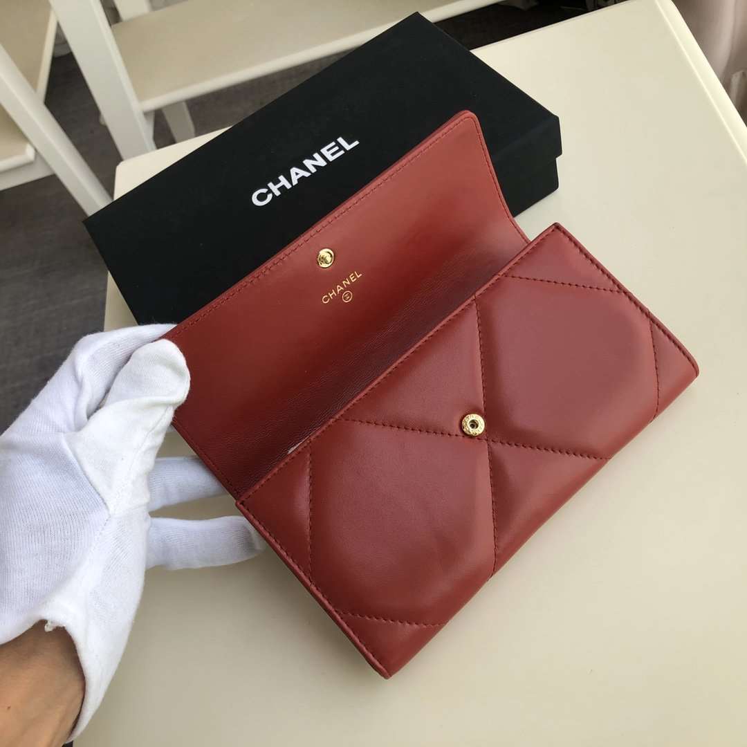 chanel-19-quilted-flap-wallet-copy-1 ohter