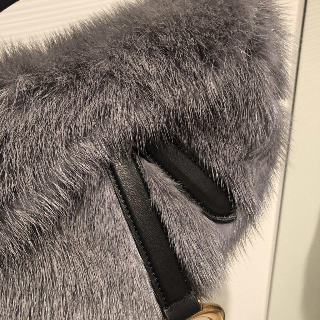saddle-bag-6 Handle