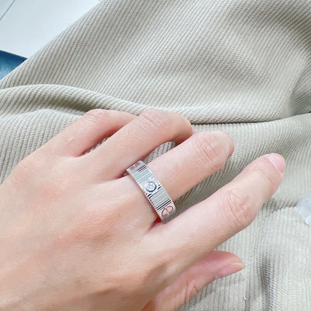 CARTIER LOVE UNLIMITED 3 DIAMONDS RING