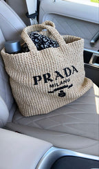 prada-raffia-bag-handbag-beach-bag-for-summer Handle