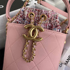 chanel-2020-tweed-soul-bucket-bag-pink-copy Handle
