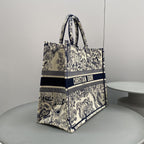 dior-book-tote-large-blue-toile-de-jouy-embroider-42-x-35-x-18-5-cm Tote