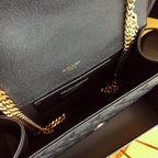 envelope-small-bag-3 Handle