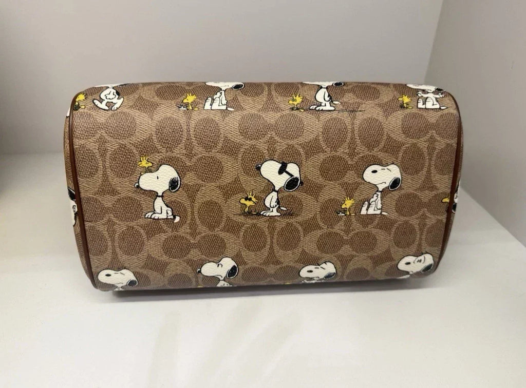 coach-x-peanuts-rowan-satchel-bag-signature-canvas Handle