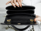 chanel-trendy-cc25-pre-owned-medium-chevron-trendy-handbag-25cm Handle