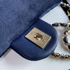 chanel-flap-bag-16 Crossbody