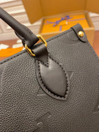 louis-vuitton-lv-onthego-pm-handbag Handle
