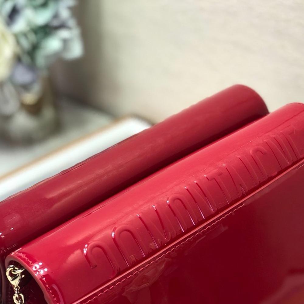 30-montaigne-pouch-5 Crossbody