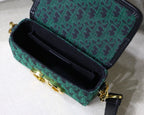 dior-30-montaigne-mini-box-17-5cm-002 Crossbody