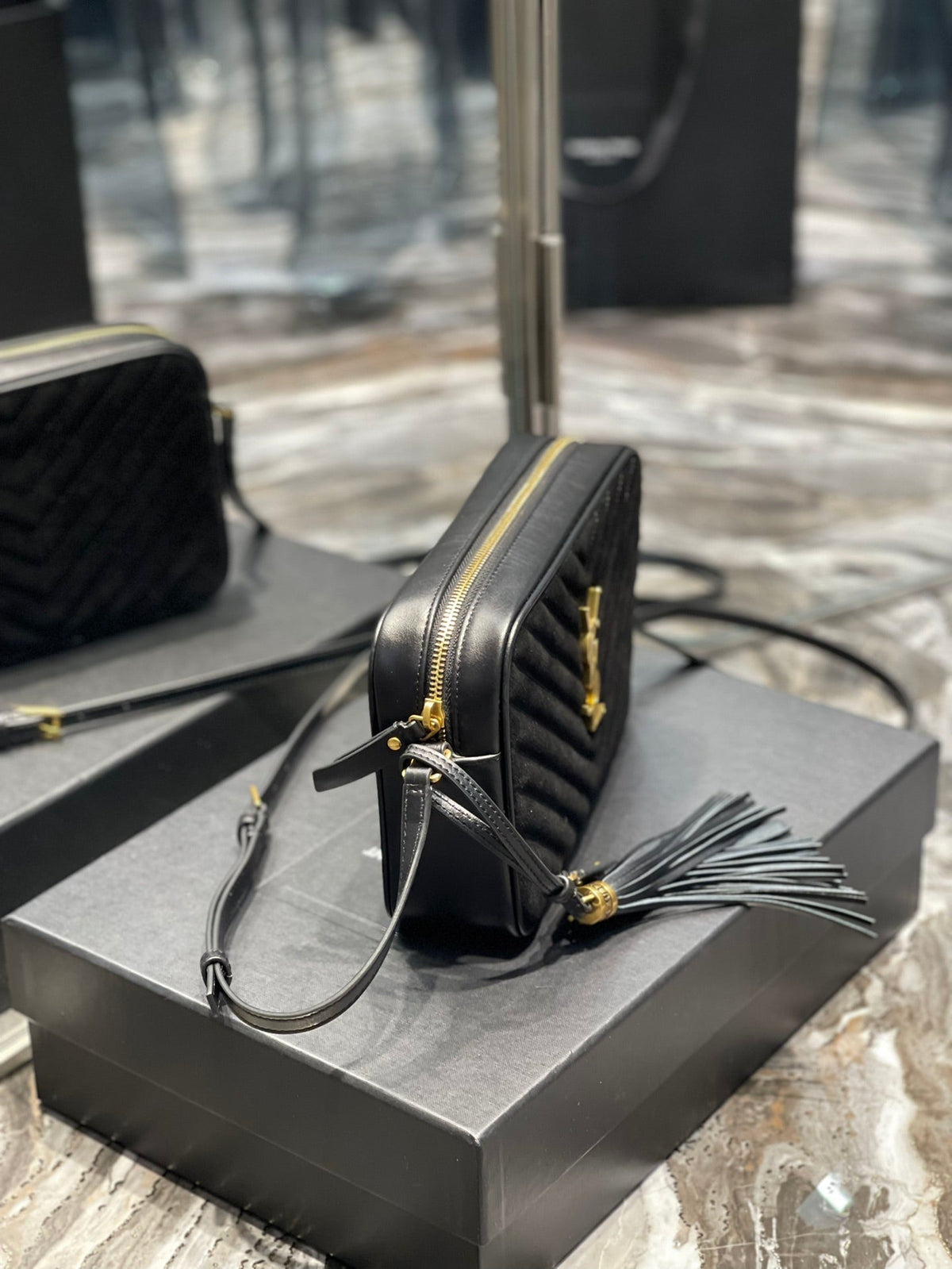 ysl-loulou-camera-bag-23cm-07 Crossbody