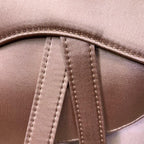 saddle-bag-8 Handle