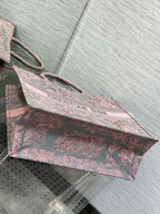 dior-book-tote-large-gray-and-pink-toile-de-jouy-reverse-beverly-hills-embroidery-42-x-35-x-18-5-cm Tote
