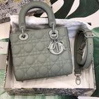 lady-dior-my-abcdior-bag-4 Handle