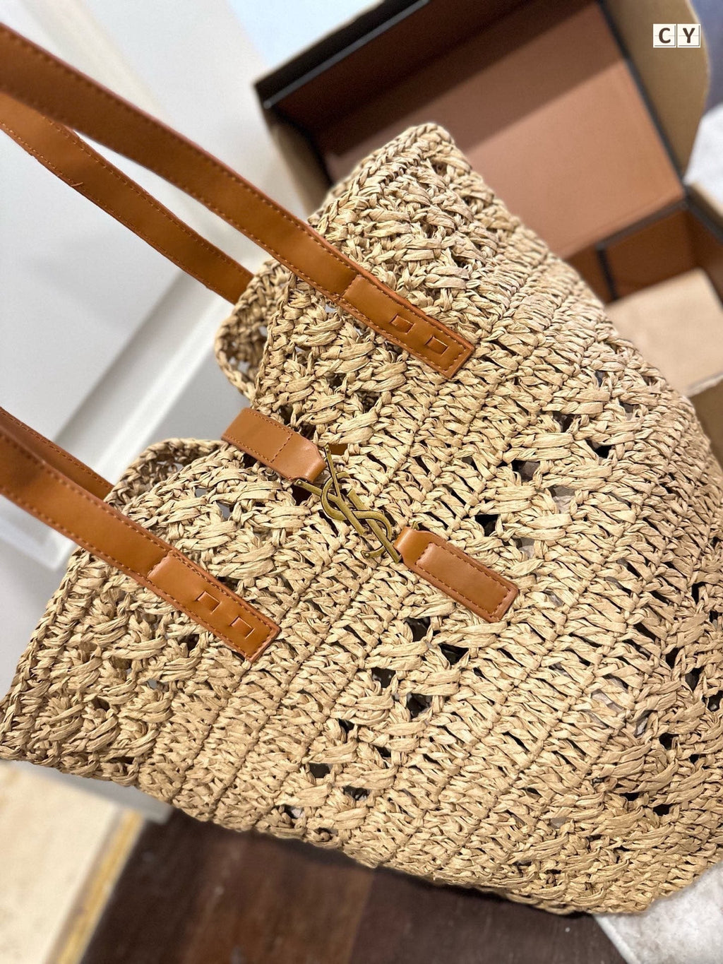 ysl-panier-medium-in-raffia-and-vegetable-tanned-leather Tote