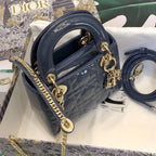 lady-dior-my-abcdior-bag-3 Handle