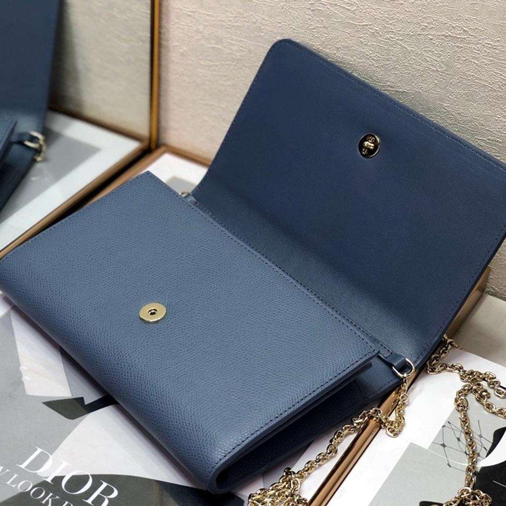30-montaigne-pouch Crossbody