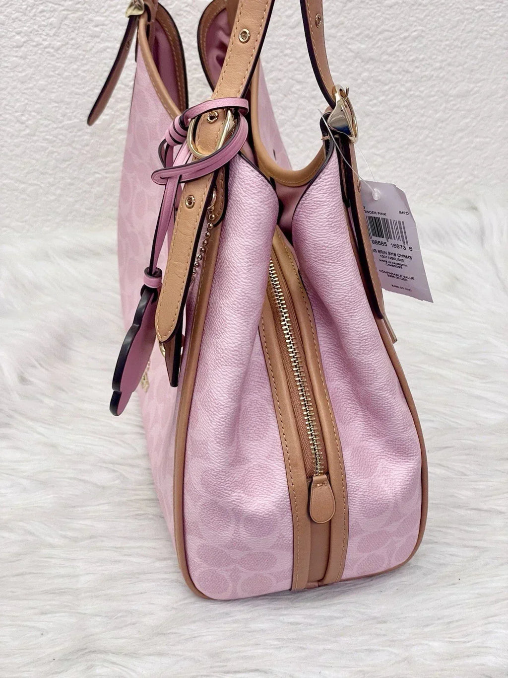 coach-erin-shoulder-bag-in-signature-canvas Shoulder