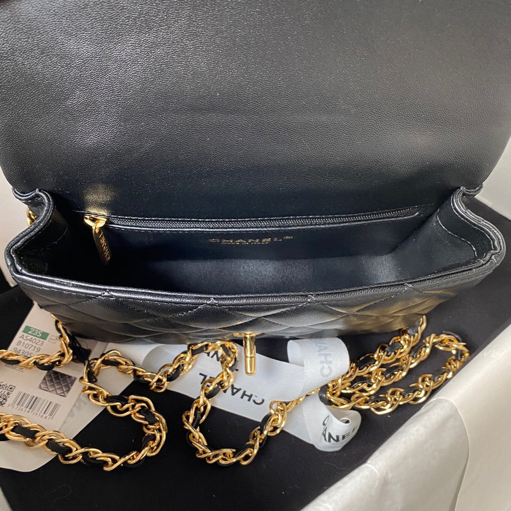 chanel-flap-bag-gold-top-handle-black-13x21x8cm Handle
