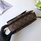 louis-vuitton-pochette-metis Crossbody