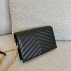 ysl-cassandre-envelope-chain-wallet-black-grain-leather-golden-hardware-19-cm Crossbody