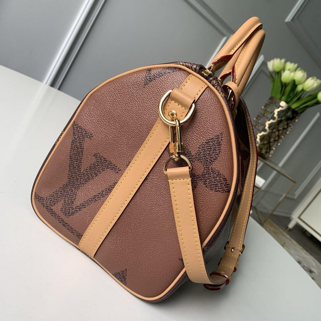 louis-vuitton-bag-25 Crossbody