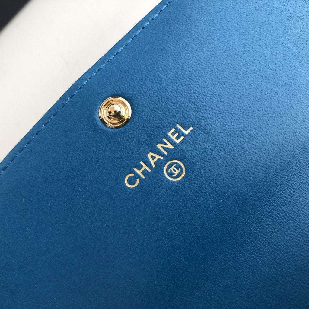chanel-19-quilted-flap-wallet-copy ohter