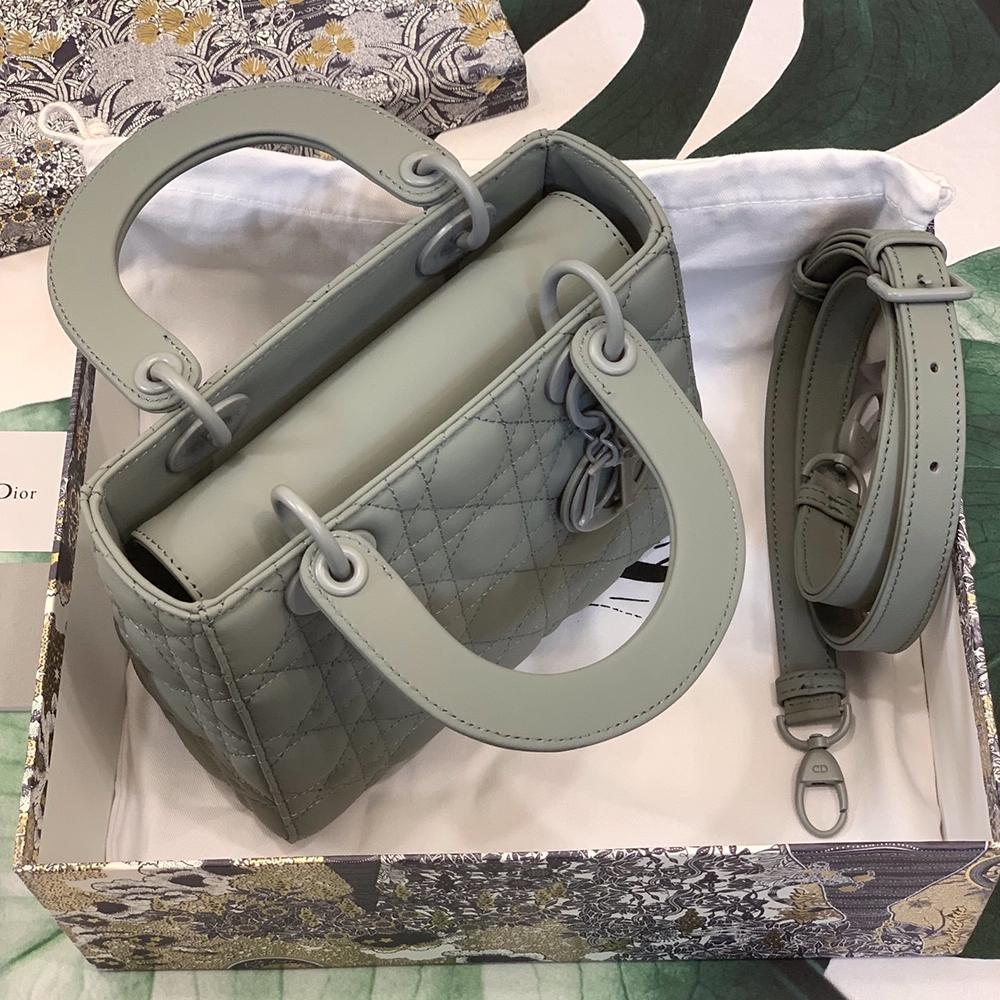 lady-dior-my-abcdior-bag-4 Handle