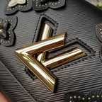twist-mm-2 Crossbody