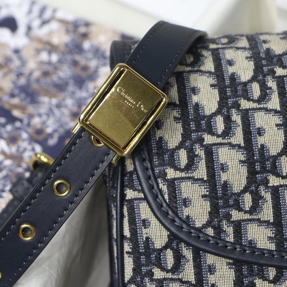 medium-dior-bobby-bag Shoulder