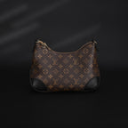 louis-vuitton-monogram-canvas-pochette-shoulder-bag Shoulder