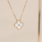 VCA CLOVER 15MM DIAMOND WHITE FRITILLARIA NECKLACE