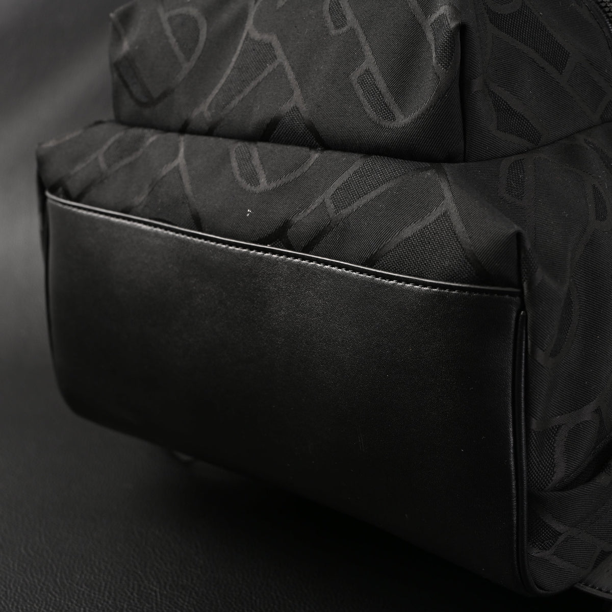 burberry-monogram-black-nylon-backpack ohter