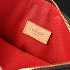 louis-vuitton-speedy-30-handbag-monogram-canvas-with-leather-trim Handle