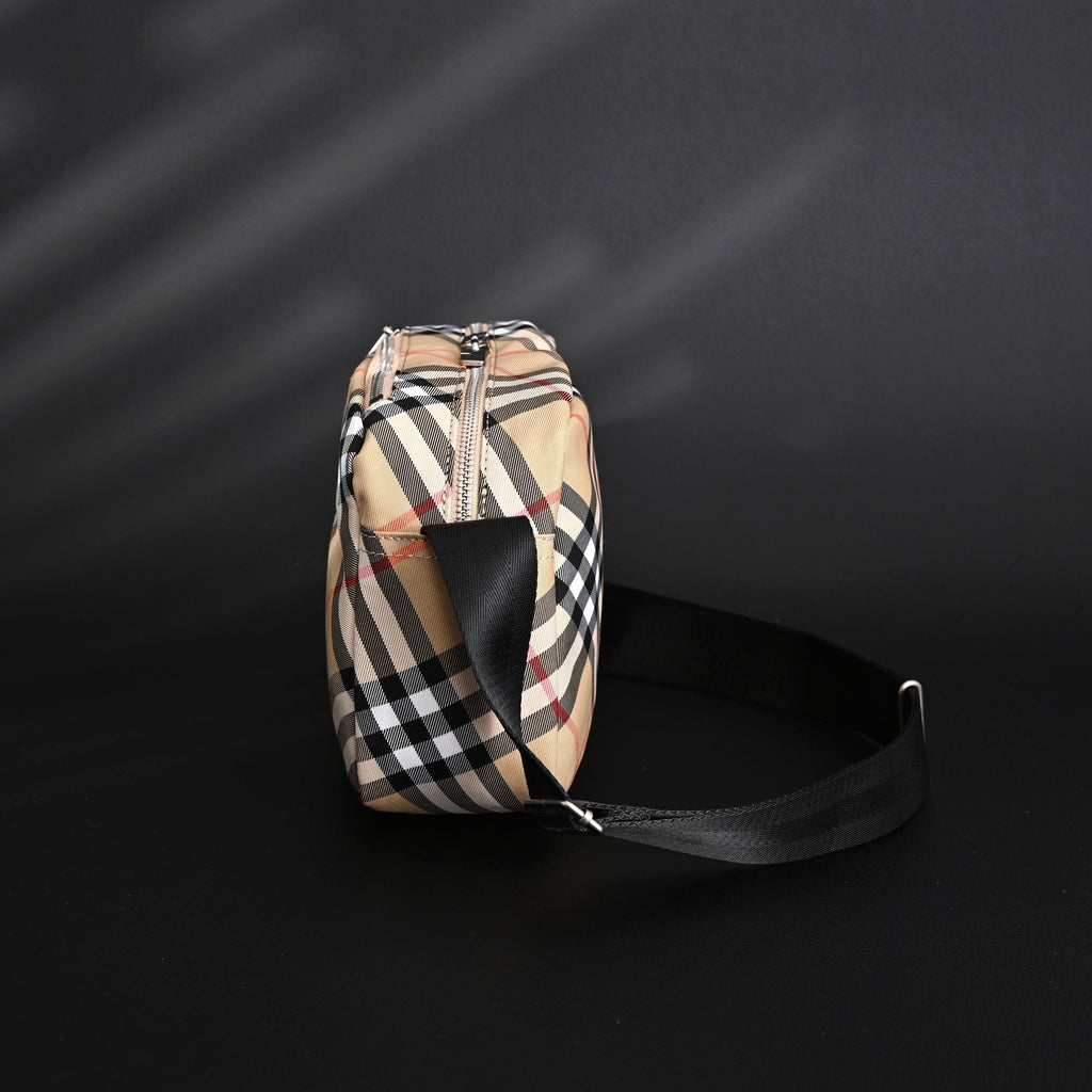 burberry-vintage-check-canvas-crossbody-messenger-bag Crossbody