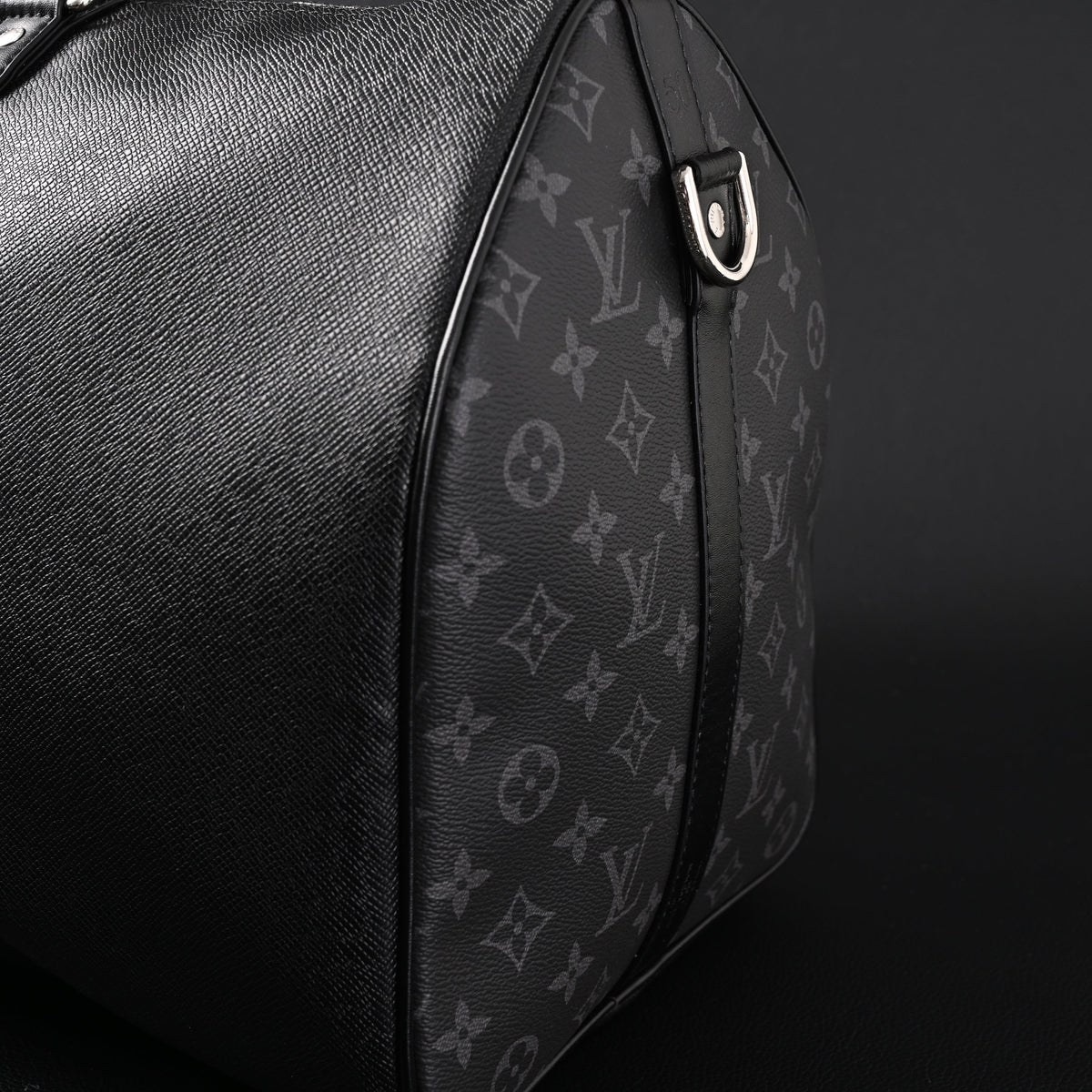 louis-vuitton-keepall-bandouliere-50-monogram-eclipse-canvas-travel-bag Handle