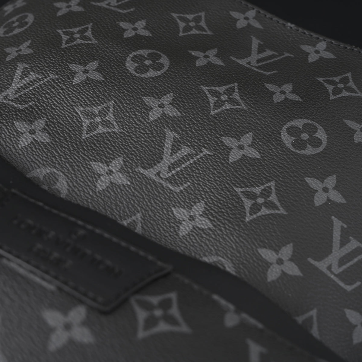 louis-vuitton-christopher-pm-backpack-monogram-eclipse-canvas ohter