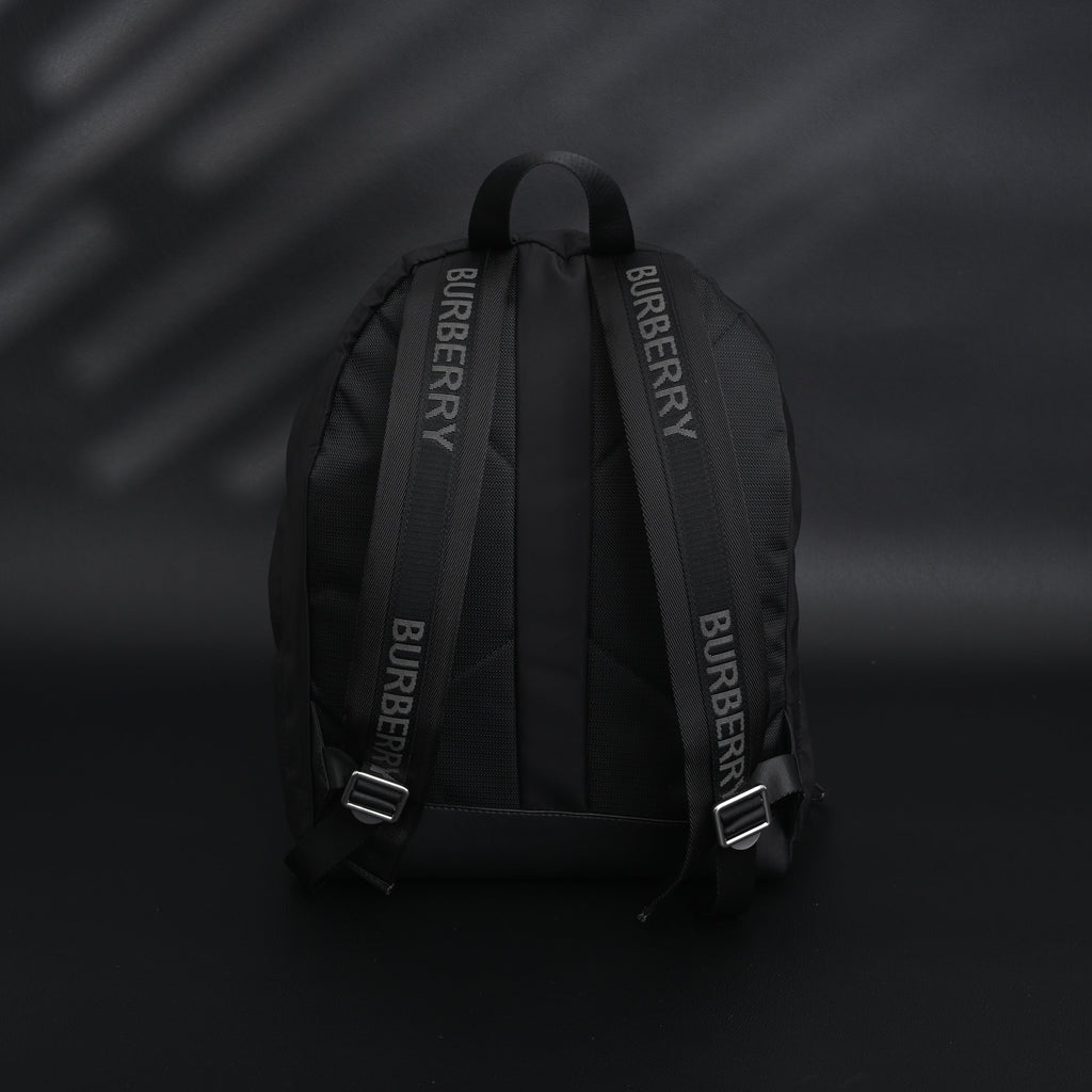 burberry-london-england-logo-nylon-backpack ohter